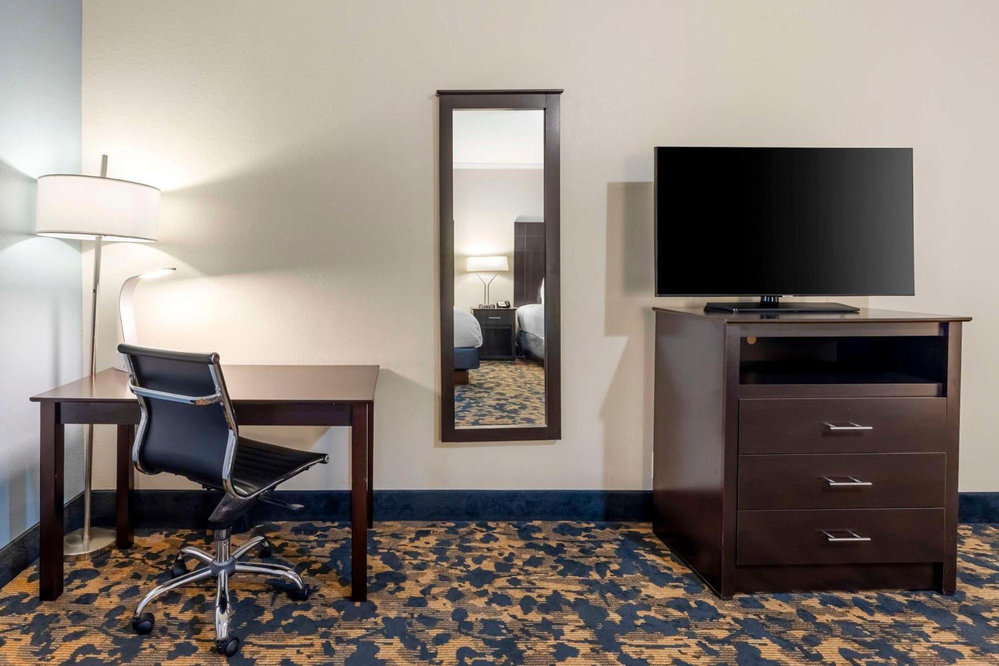 Best Western Brentwood Exterior foto